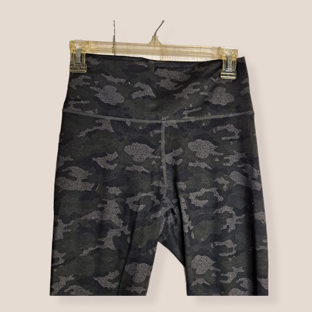 Fabletics Camo Mid-Rise Printed Powerhold Legging… - image 5